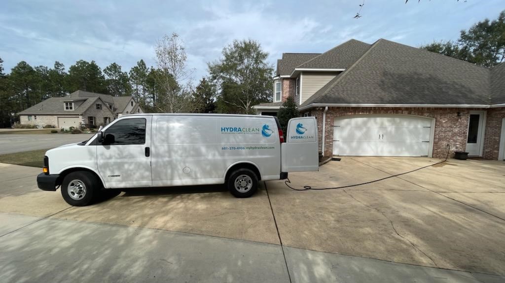 hc-van-driveway